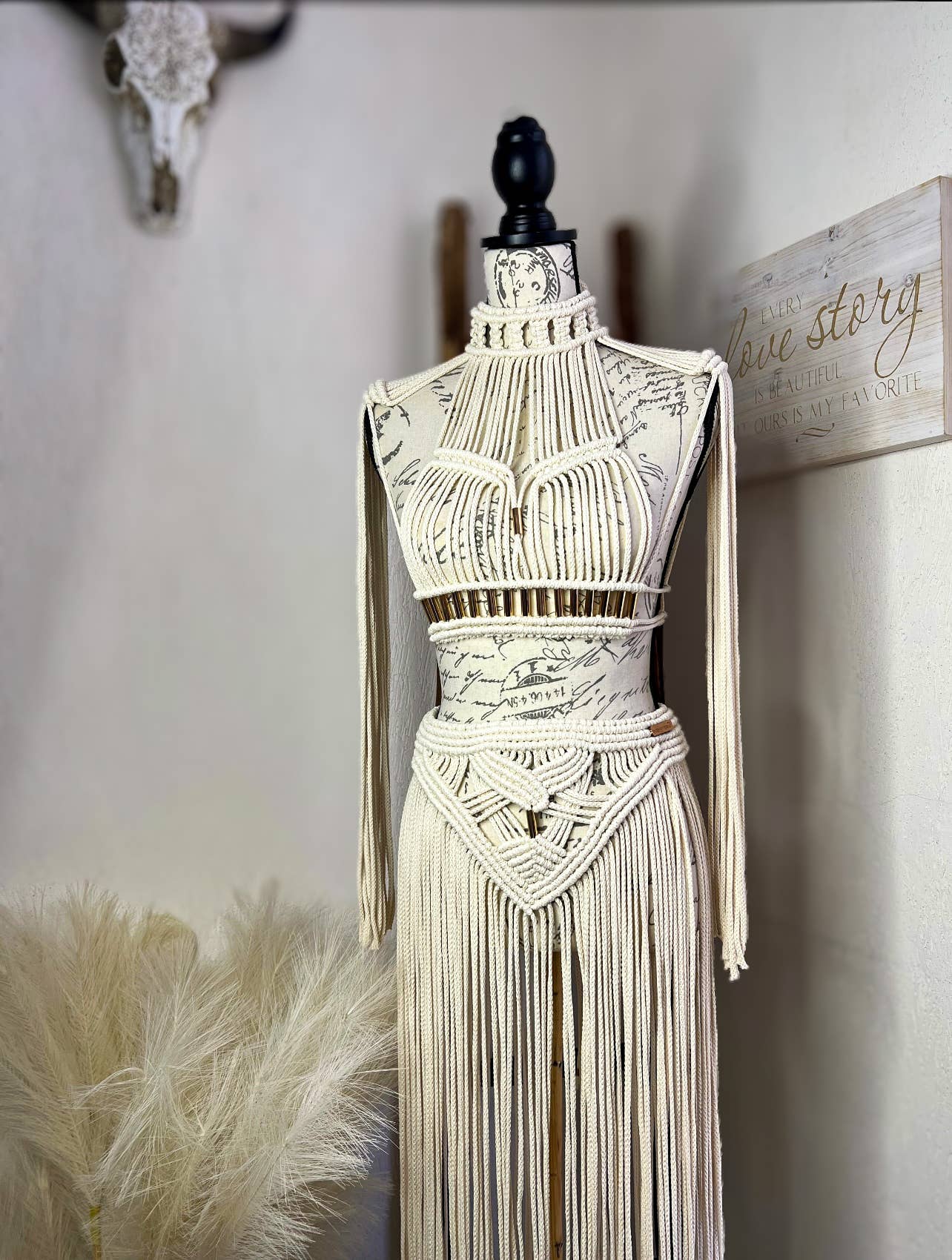 NATURAL Zamna Luxury handmade festival set in macrame, Goddess Set. for wholesale on Faire4