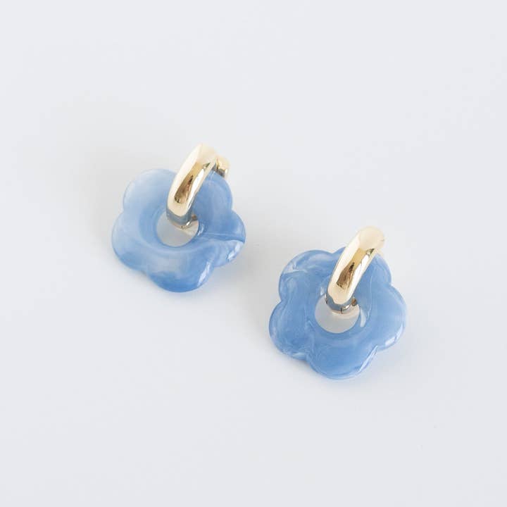 LYHO - Wholesale Huggie Earrings - Glassy Daisy Earrings | Handmade clay jewelry | LYHO16