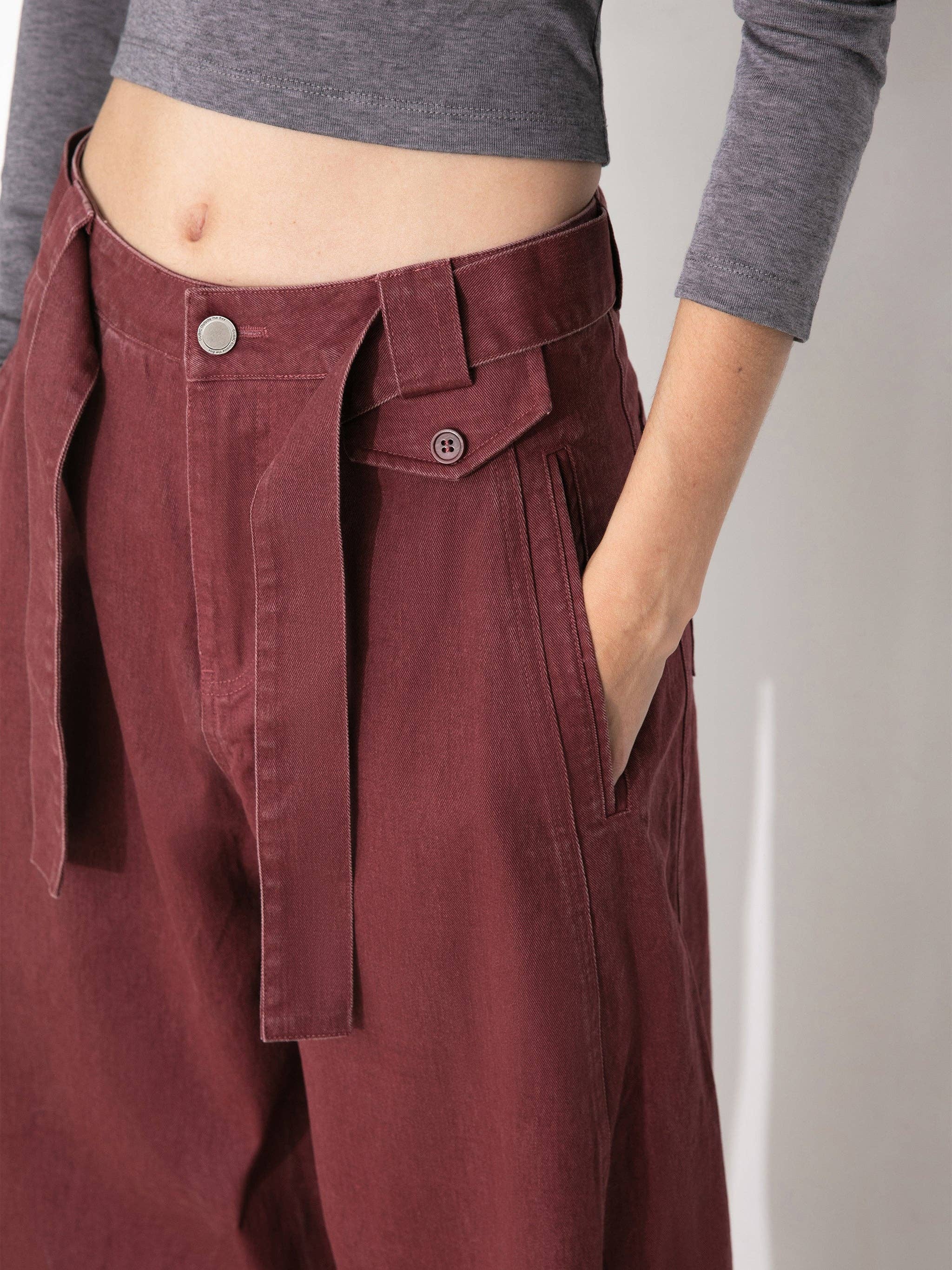 CUBIC - Vendita all'ingrosso Jeans - Donna - Pantaloni di jeans a gamba affusolata con cintura larga18