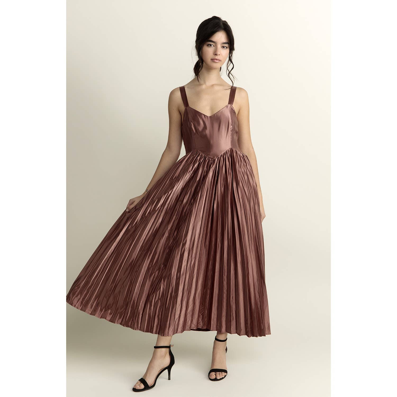 STORIA – wholesale Dress – Women's – JD6918- SOLID SHEEN ACCORDION PLEAT MIDI DRESS 15