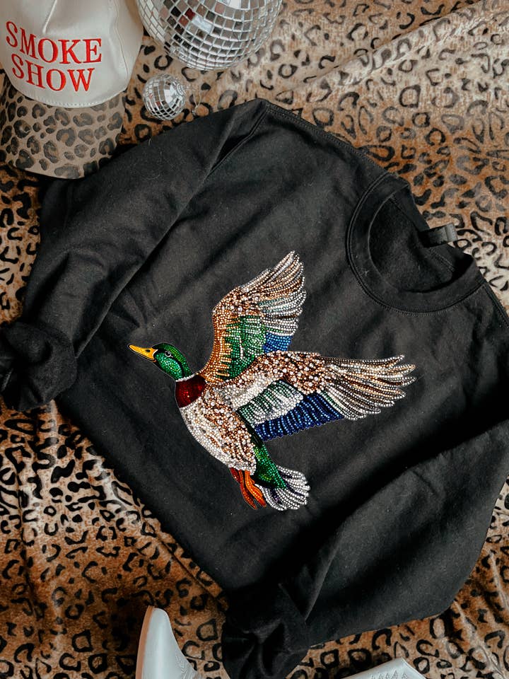 Felpa con anatra e strass finti per la vendita all'ingrosso da parte di Downtown Darling Wholesale