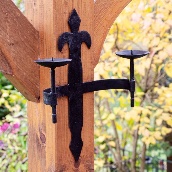 kaarshouder. Voor 2 kaarsen gietijzeren Castlefakkel | ijzer. voor wholesale door Antikas