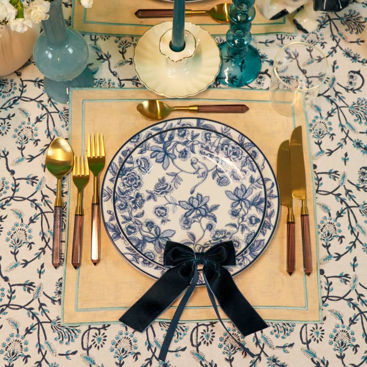 Ro’Table NYC - Wholesale Tablecloth - Eleanor Royal Blue Tablecloth10