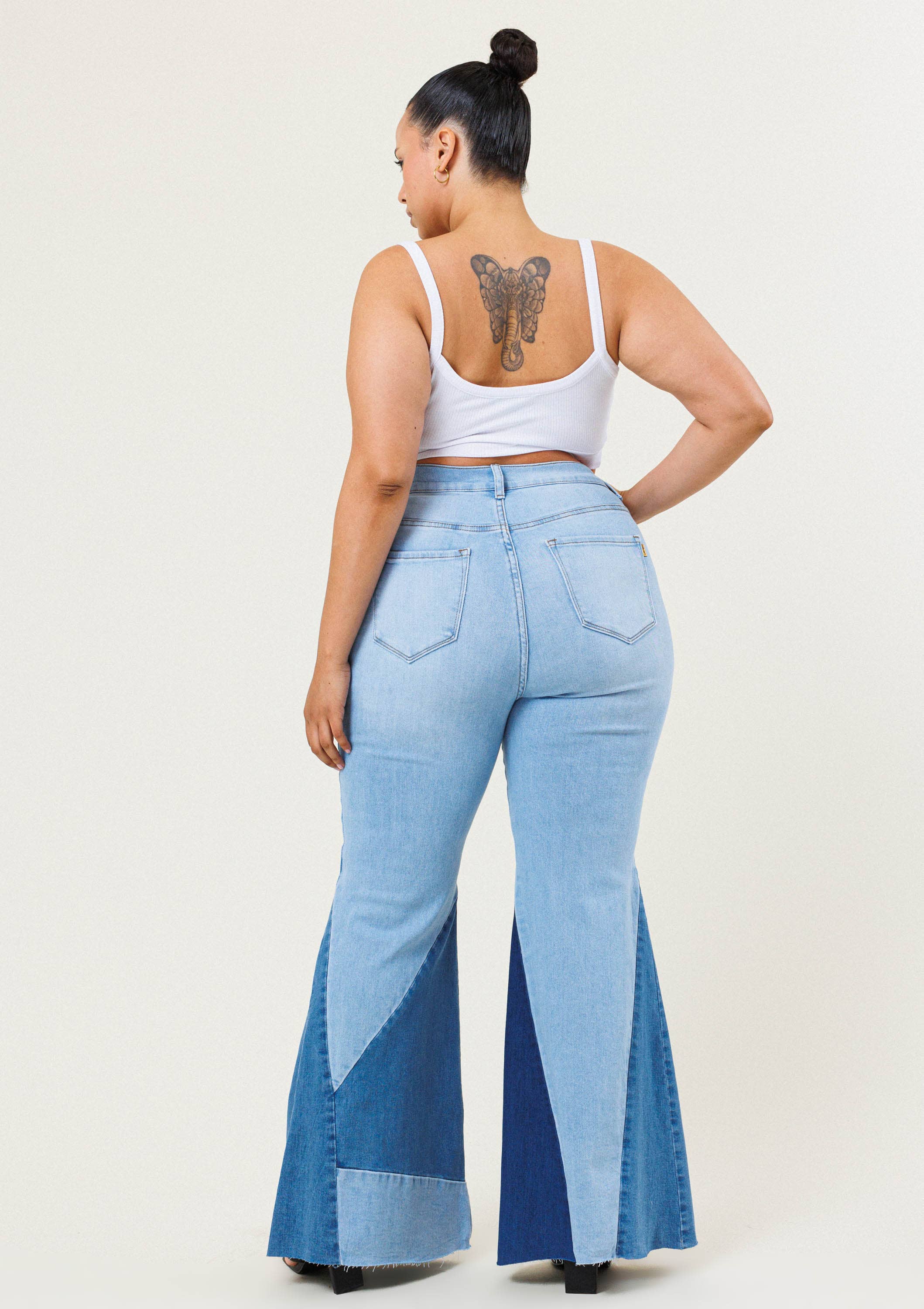 LIGHT STONE Color Block Side Slit Flare Jeans in Plus for wholesale on Faire3