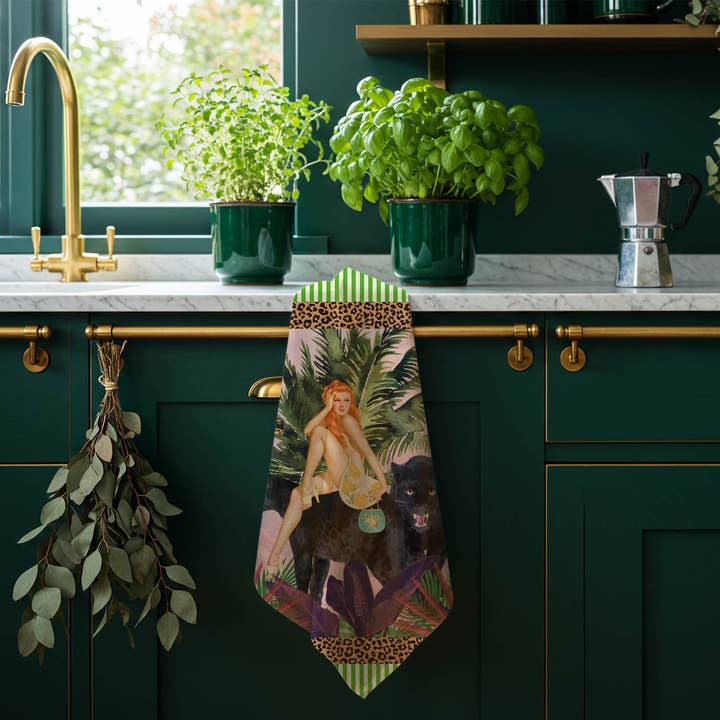 Queen K - Wholesale Tea towel - Jungle Walk Pink Wild Glamour 100% Linen Tea Towel3