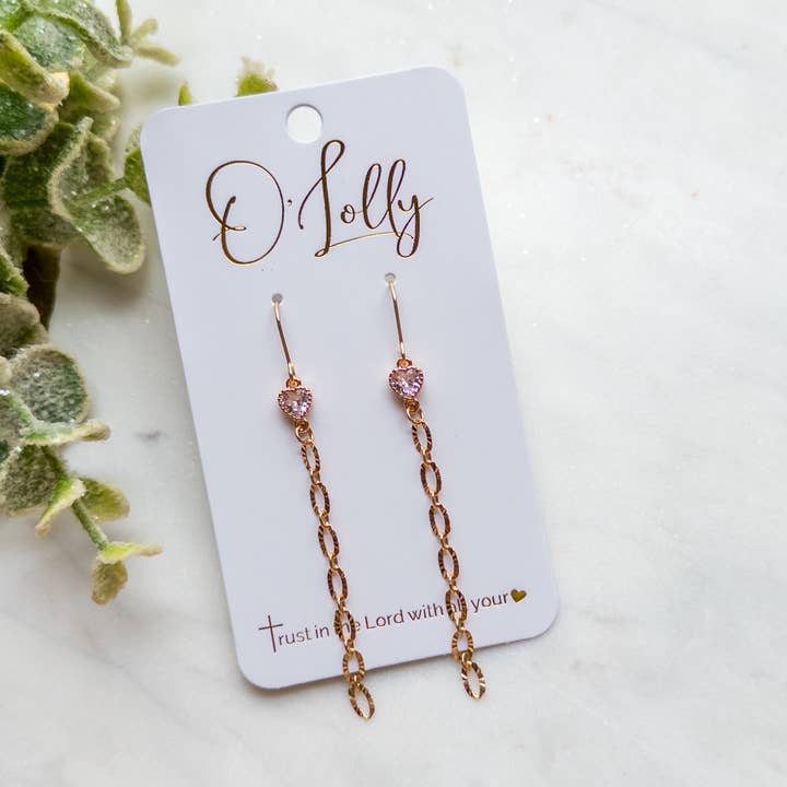 Boucles d'oreilles chaîne texturée plaquées or 18 carats avec cœur en zircon cubique Style 6 pour la vente par O’Lolly Jewelry