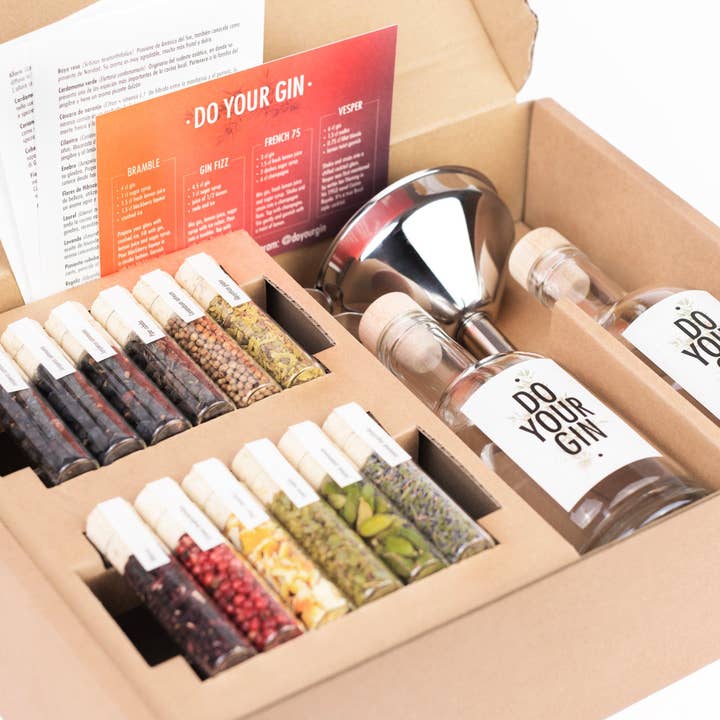 Craftly - Wholesale DIY Drink Kit - DO YOUR GIN - Make your own gin