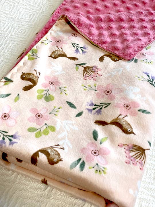 Pink Birdie Kuscheldecke für den Großhandel von Wetona’s Handmade