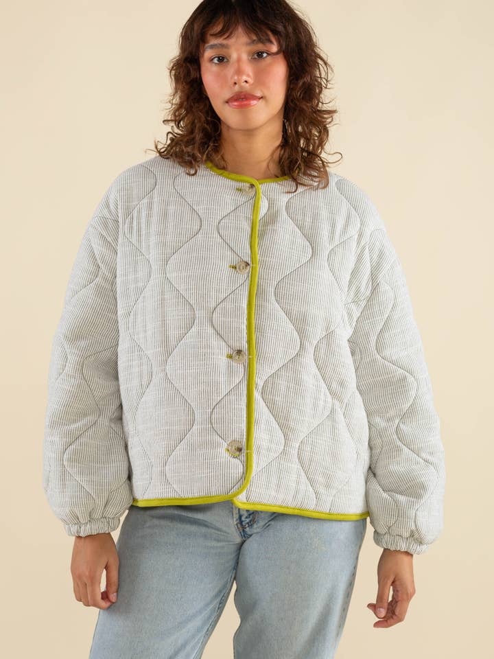 Veste matelassée Nubi Boxy pour la vente par NLT
