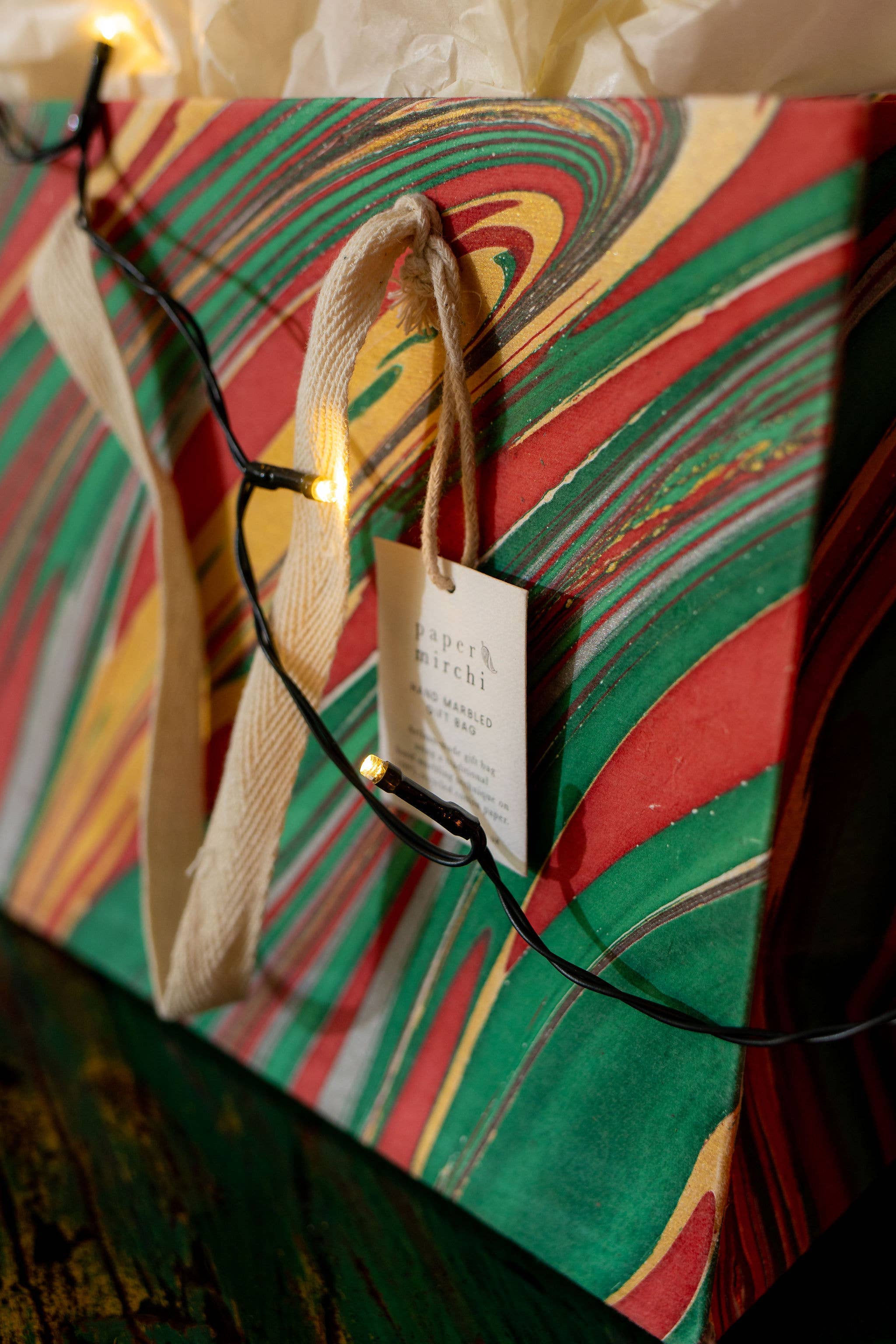 Paper Mirchi – Großhandel Geschenktüten – Handgemachte marmorierte Geschenktüten (Mittel) – Christmas Glitz12