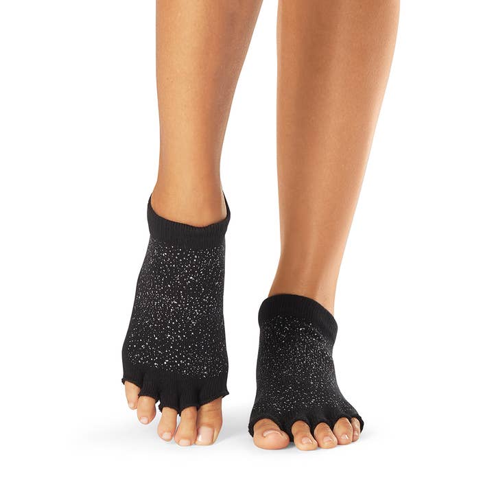 Toesox - Wholesale Socks - Women's - Grip H/T Low Rise Black Glimmer