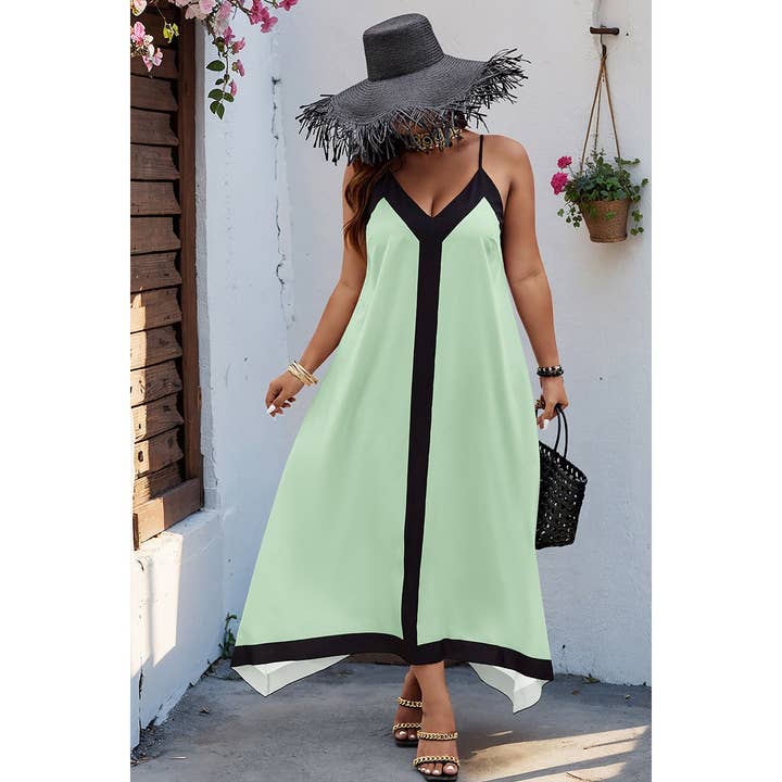 VERT Robe évasée à bretelles spaghetti à blocs de couleur Plus en vente sur Faire3