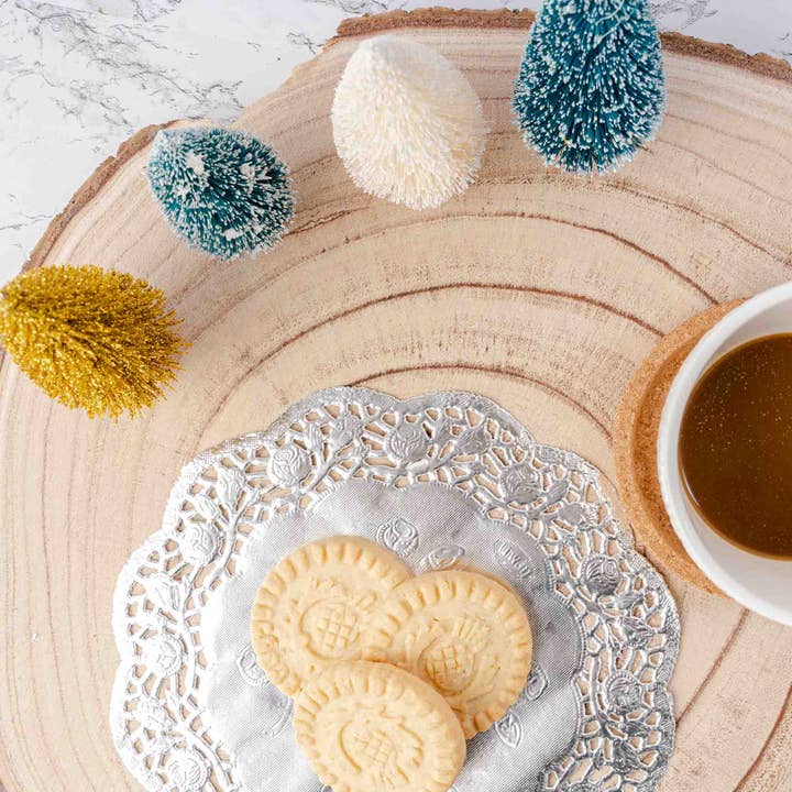 Round Lace Metallic Paper Doilies 12" - Set of 100 - Silver for wholesale on Faire5