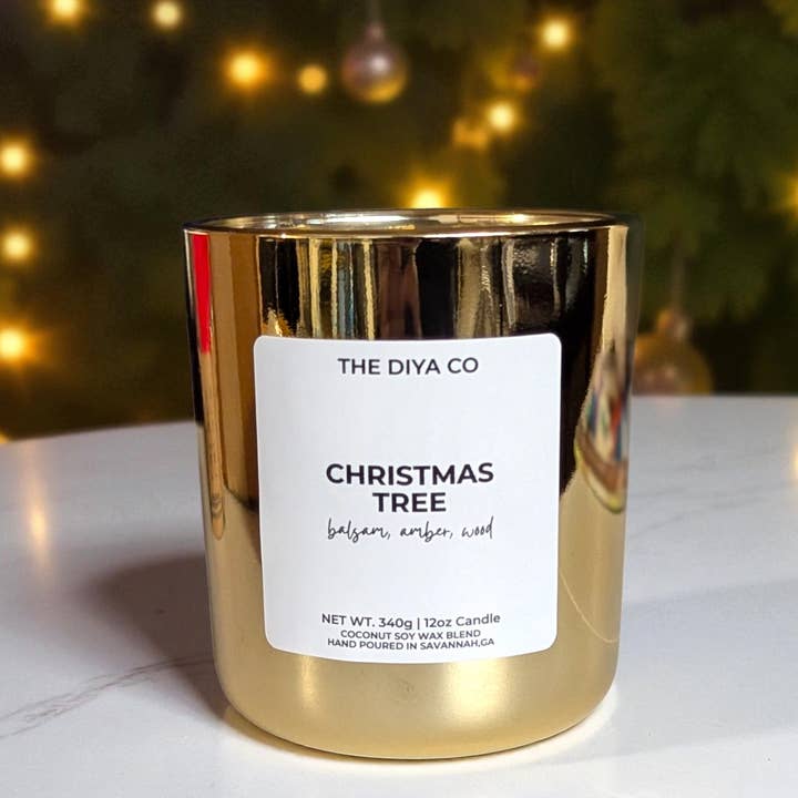 Candela di Cocco e Soia da 12 oz Albero di Natale per la vendita all'ingrosso da parte di The Diya Co