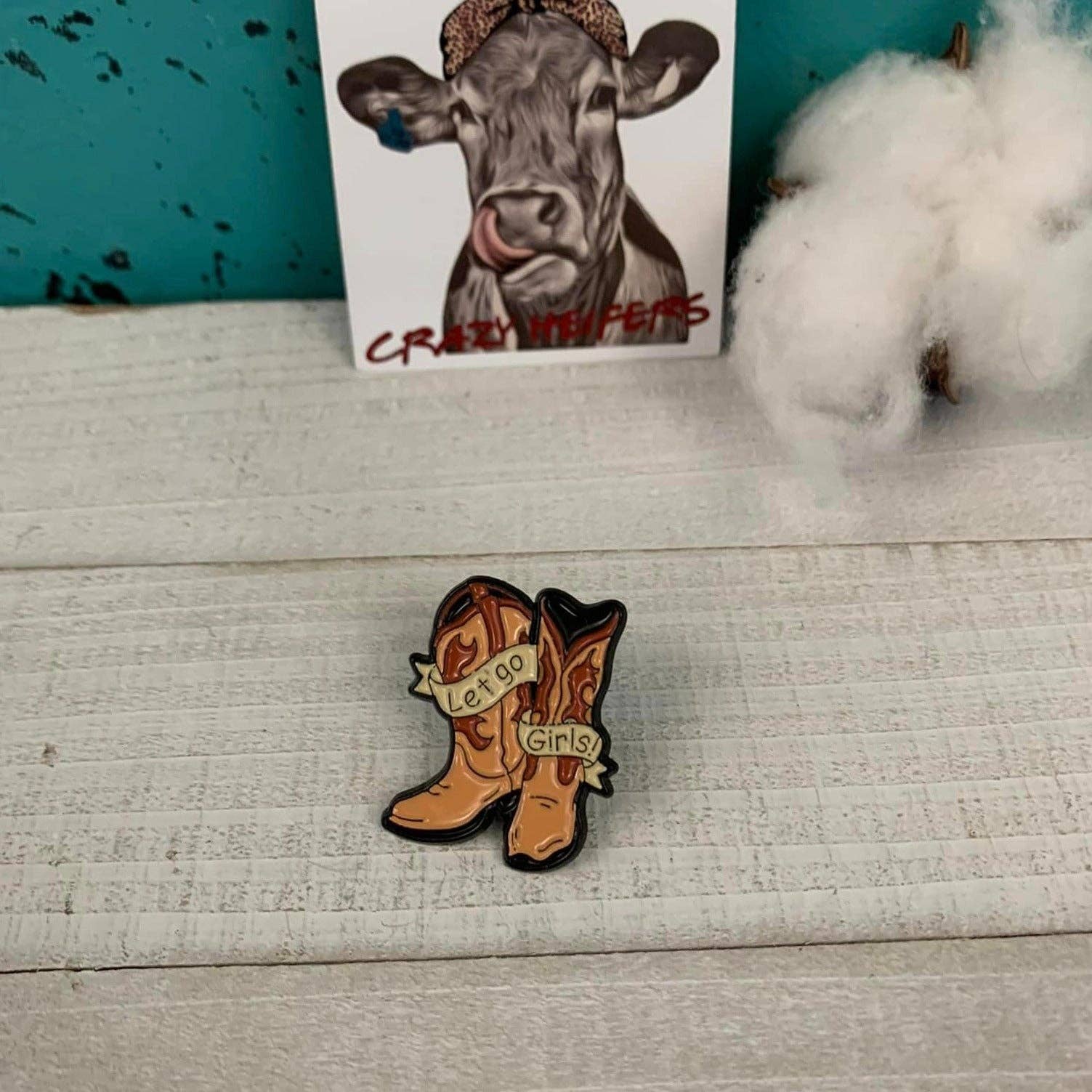 Crazy Heifers Wholesale - Wholesale Lapel Pin/Button - Trendy Lapel Pins V214