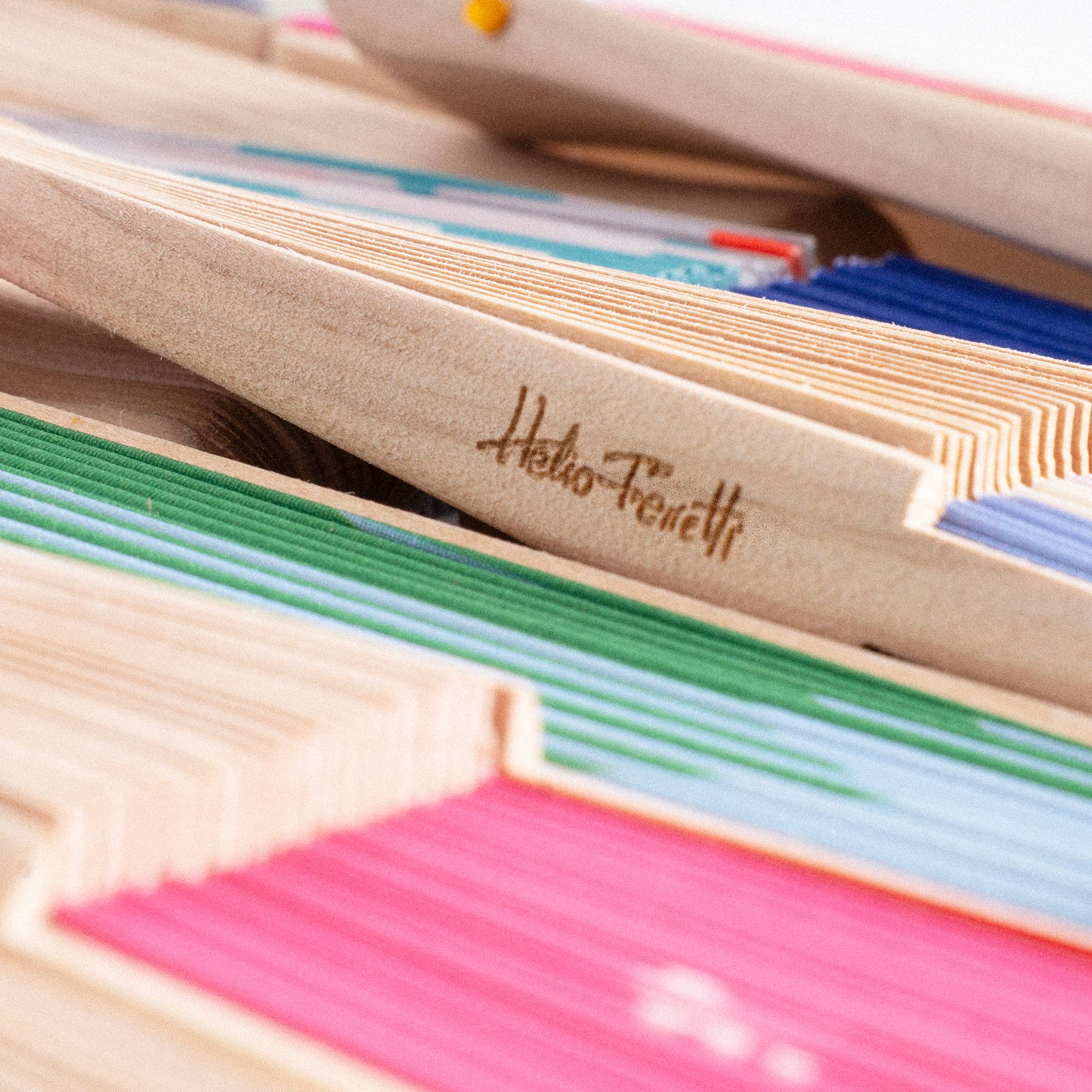 Helio Ferretti Co - Wholesale Handheld Folding Fan - FAN MACRO FLOWER GREEN HF2