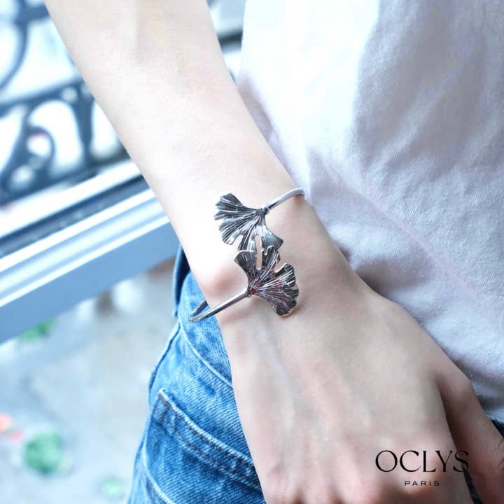 Oclys - Vente Bracelet manchette - Bracelet jonc ouvert souple fleur acier inoxydable Kala2