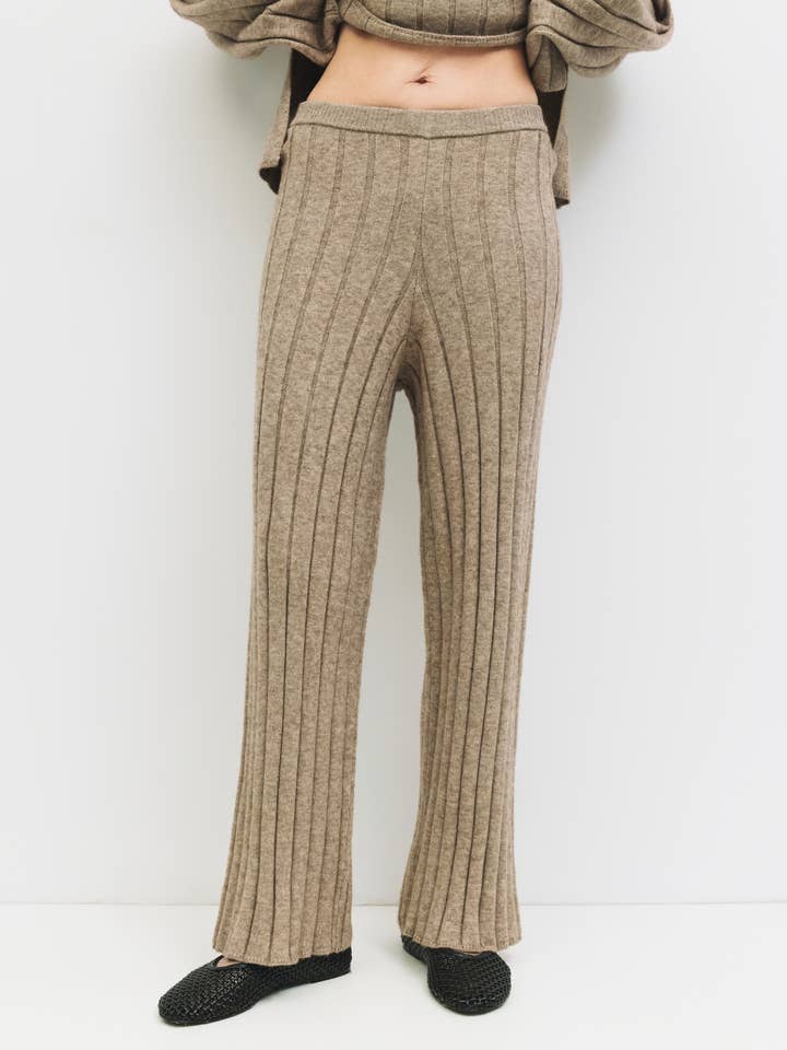 MOD REF - Wholesale Pants - Women's - The Dakota Pants | Ribbed Knit Lounge Pants4