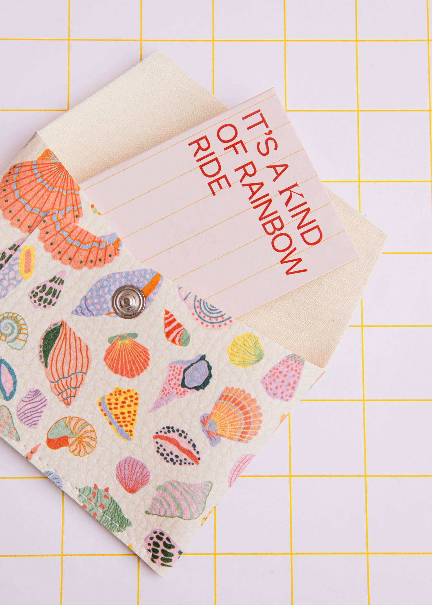 ECKE - Wholesale Card Holder - Women's - Conchas Beige Card Wallets2