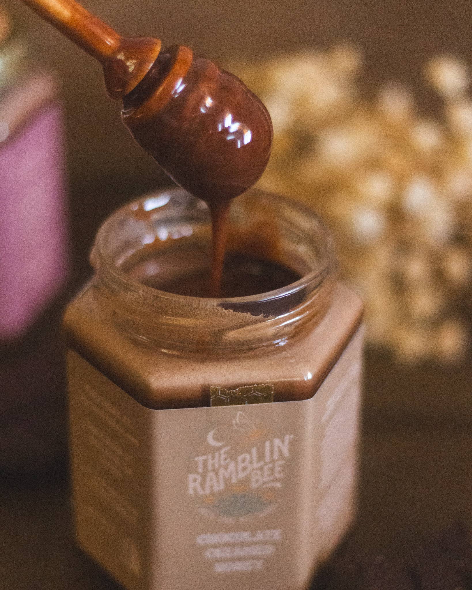 The Ramblin' Bee - Wholesale Honey - Chocolate Creamed Honey1