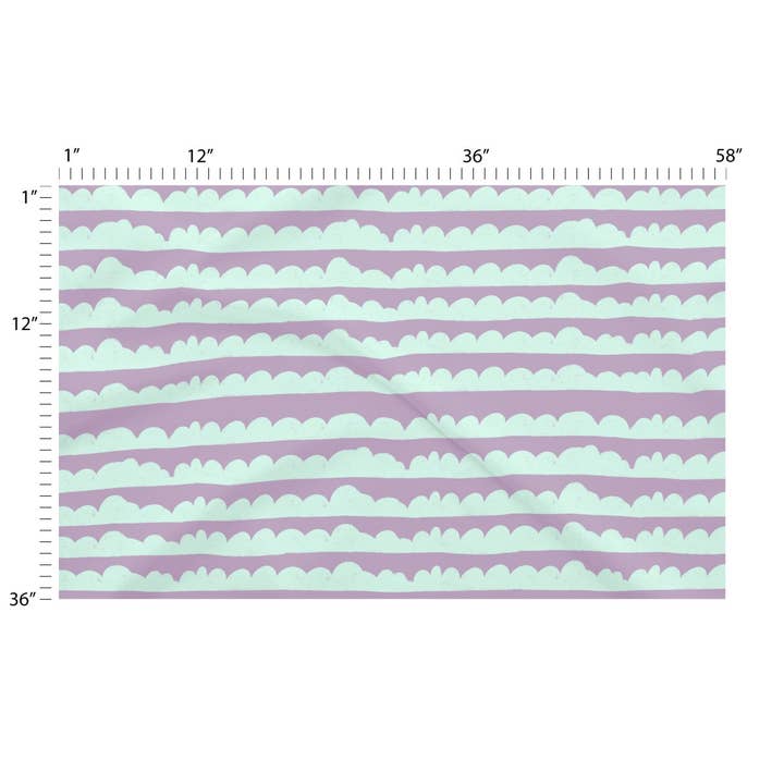 Nuvole soffici - Viola lilla | stampa a nuvole blu pallido per la vendita all'ingrosso da parte di Lexie Rose