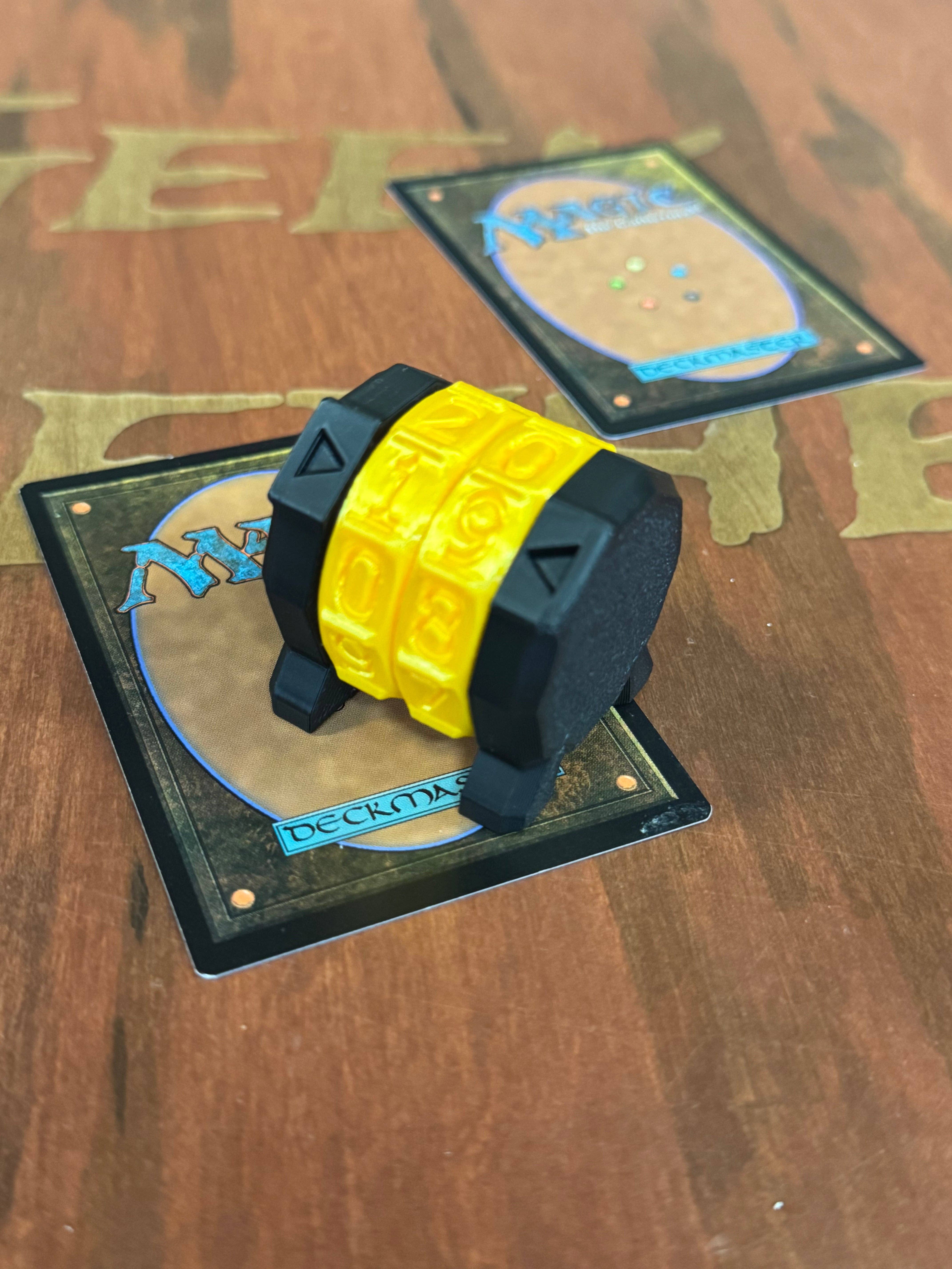 We Geek Together – wholesale Board game – Adjustable Life Counter for TCGs and RPGs2