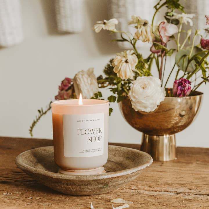 Sweet Water Decor - Wholesale Jar/Filled Candle - Flower Shop 15 oz Soy Candle, Matte Jar - Home Decor & Gifts