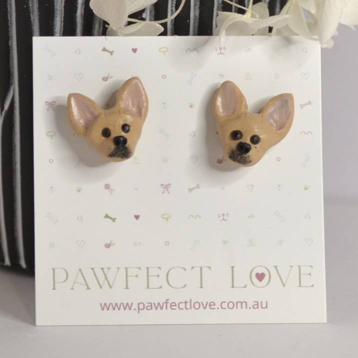 Orecchini Chihuahua - Borchie per cani in argilla polimerica per la vendita all'ingrosso da parte di Pawfect Love