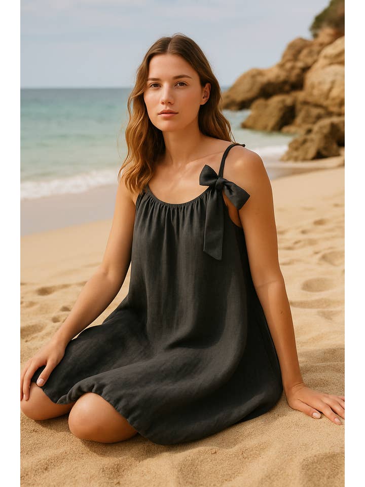 LINEN & COTTON HOUSE - Wholesale Buttoned-down shirt – Women's - LINEN DRESS WITH MOTHER-OF-PEARL BUTTON AT THE BACK 3132733