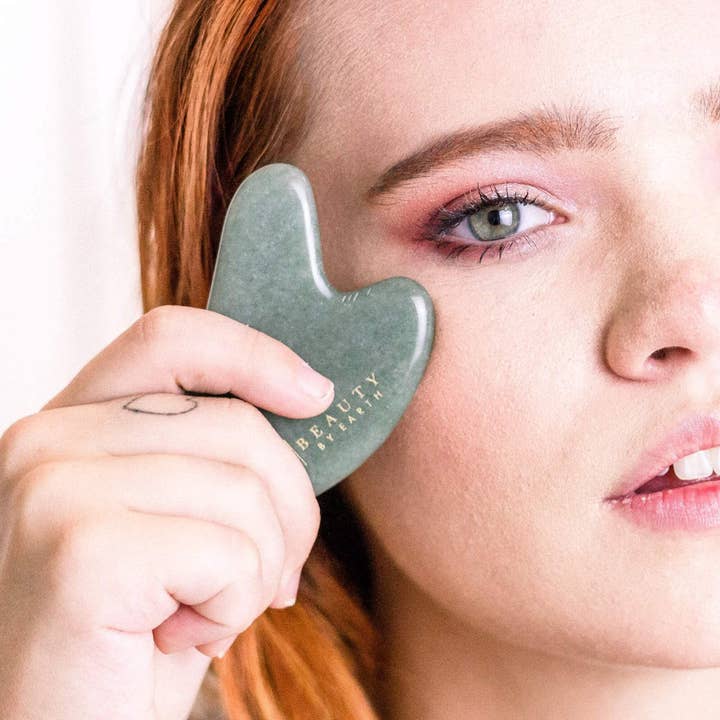 Beauty By Earth - Wholesale Gua Sha Tool - Jade Gua Sha Stone4