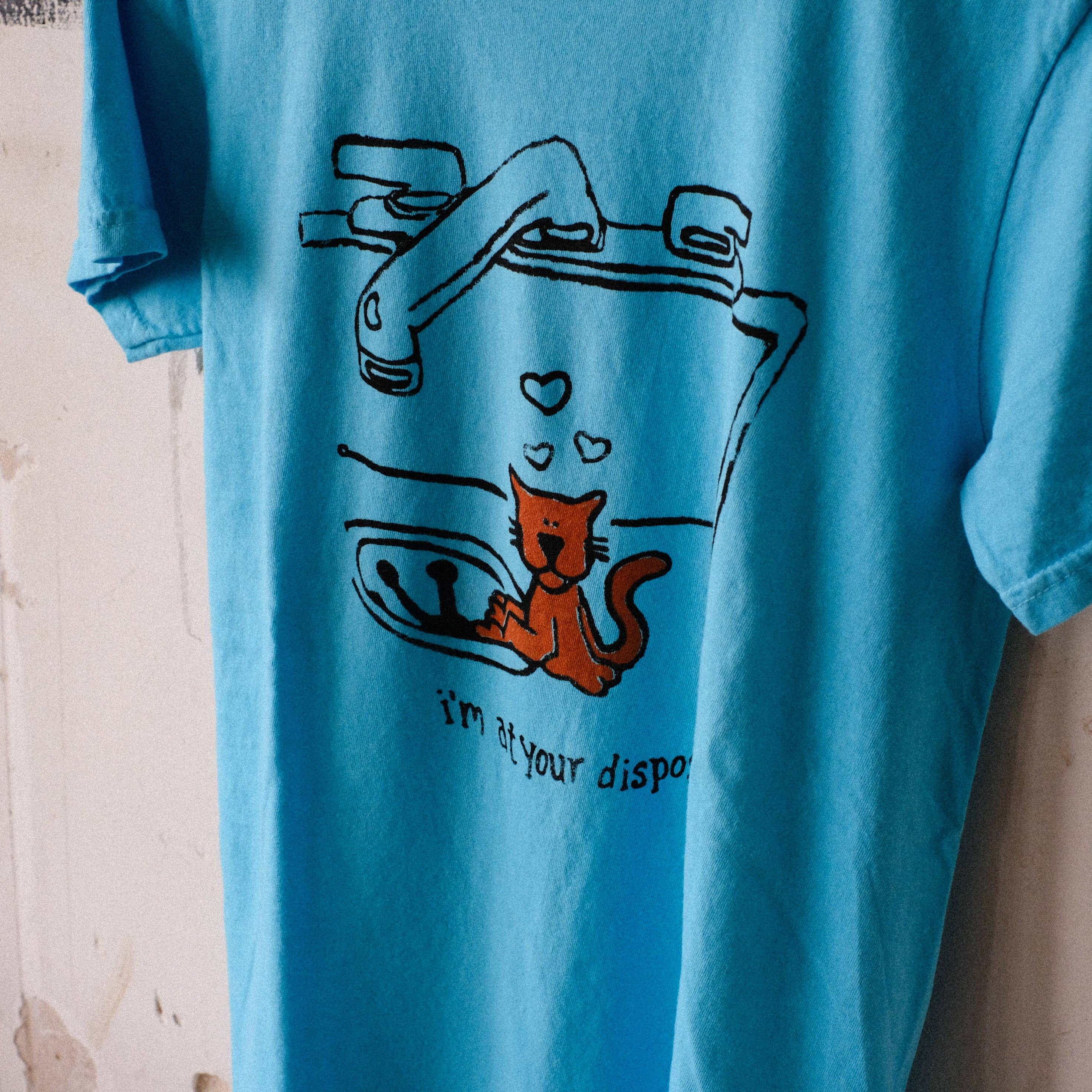 NORMAN ROSCOE - Vente T-shirt sérigraphié – unisexe - T-shirt "Je suis à votre disposition"3