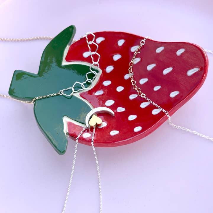 Freshie & Zero - Wholesale Link & Chain Necklace - Itsy Bitsy Linked Gold Hearts Sterling Silver Necklace6