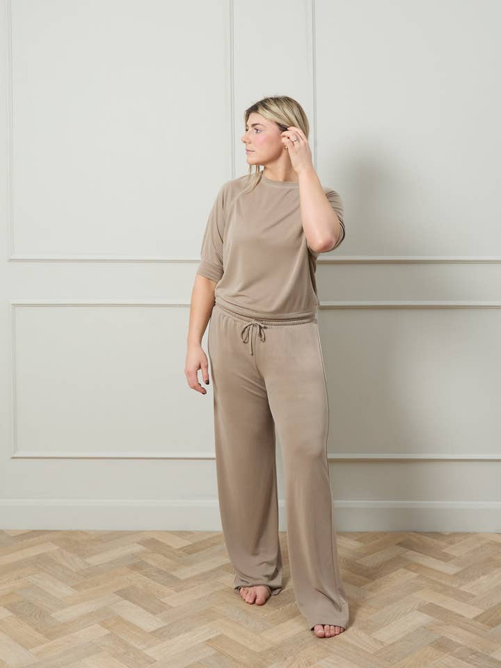 CHALK UK Ltd - Wholesale T-Shirt - Women's - Kirsty Top | Fawn
