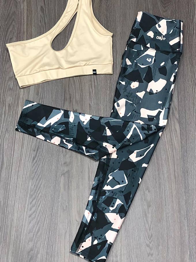 Green And White Camouflage OWfit Leggings for wholesale by Owfit