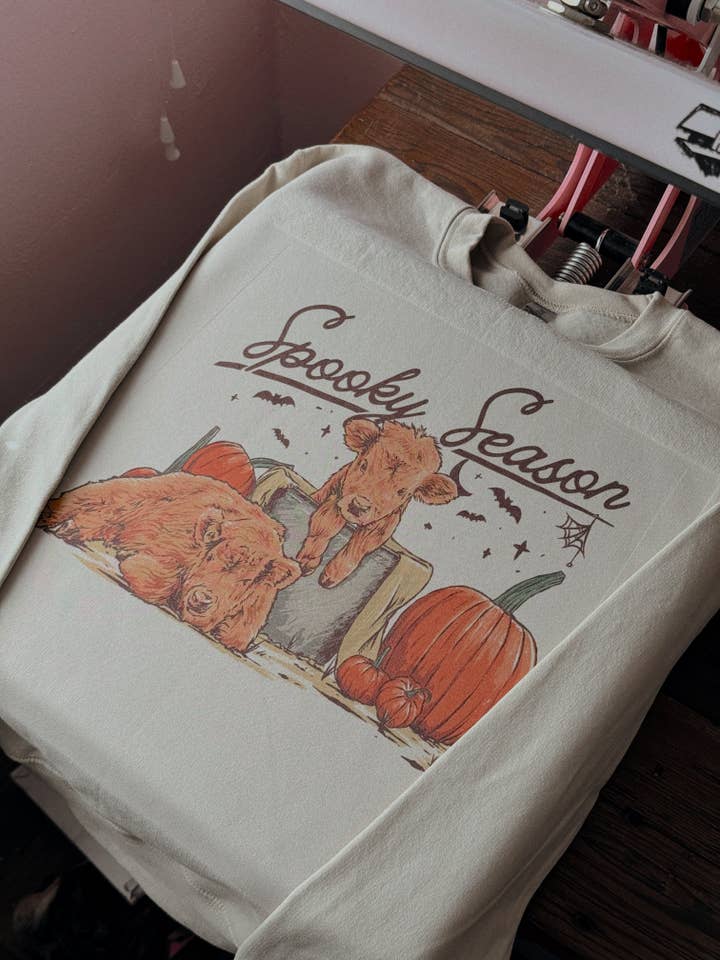 Western Vintage Babe - Vendita all'ingrosso Maglietta serigrafata - Donna - MUCCHE DELLA STAGIONE SPETTRALE1