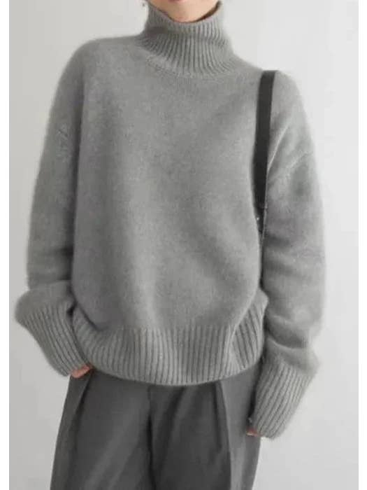 Lark & Lily Boutique - Wholesale Knit Sweater - Women's - Cozy Grey Turtleneck Sweater - Chic Comfort