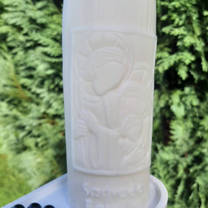 Sagrada Familia candle for wholesale by Nadia Vicente