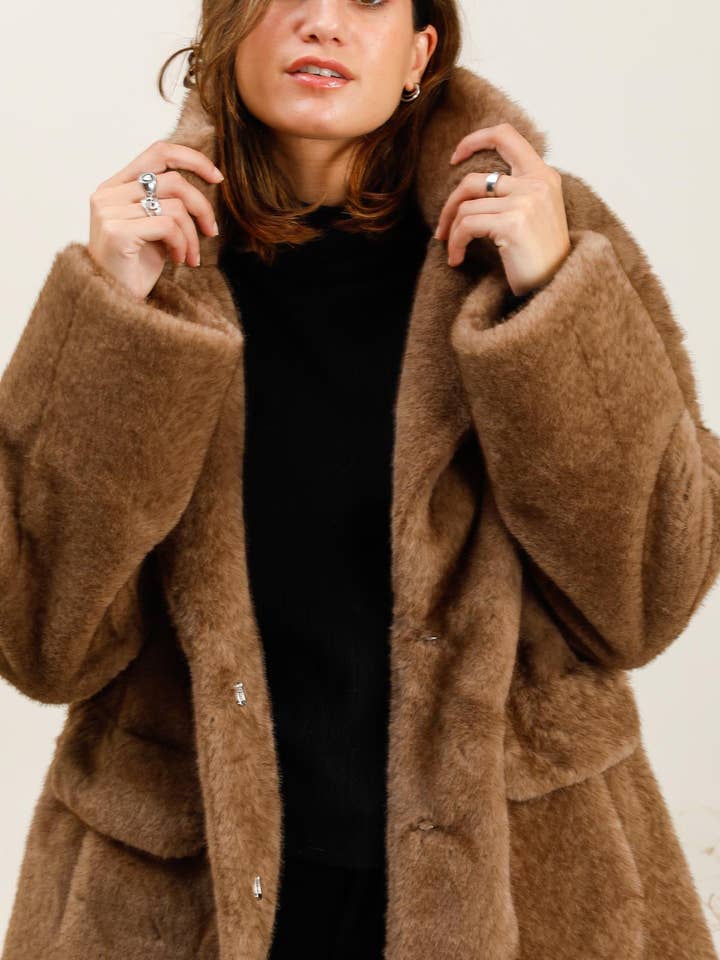 DIX-ONZE - Wholesale Fur/Faux Fur Coat - Women's - Soft Effect Fur Jacket – Chic & Versatility4