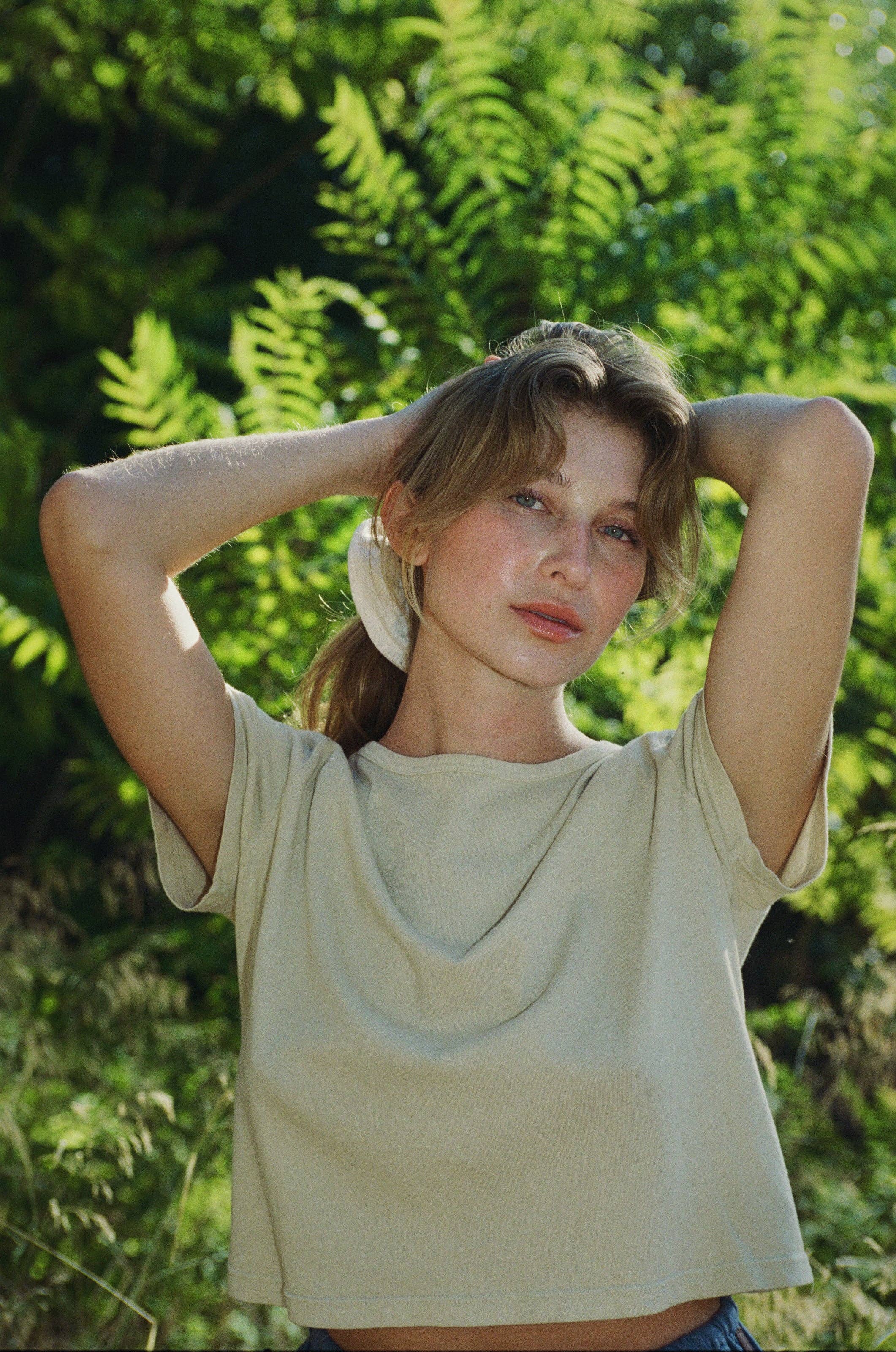 LA RELAXED - Wholesale T-Shirt - Women's - Laundered Jersey Tee6