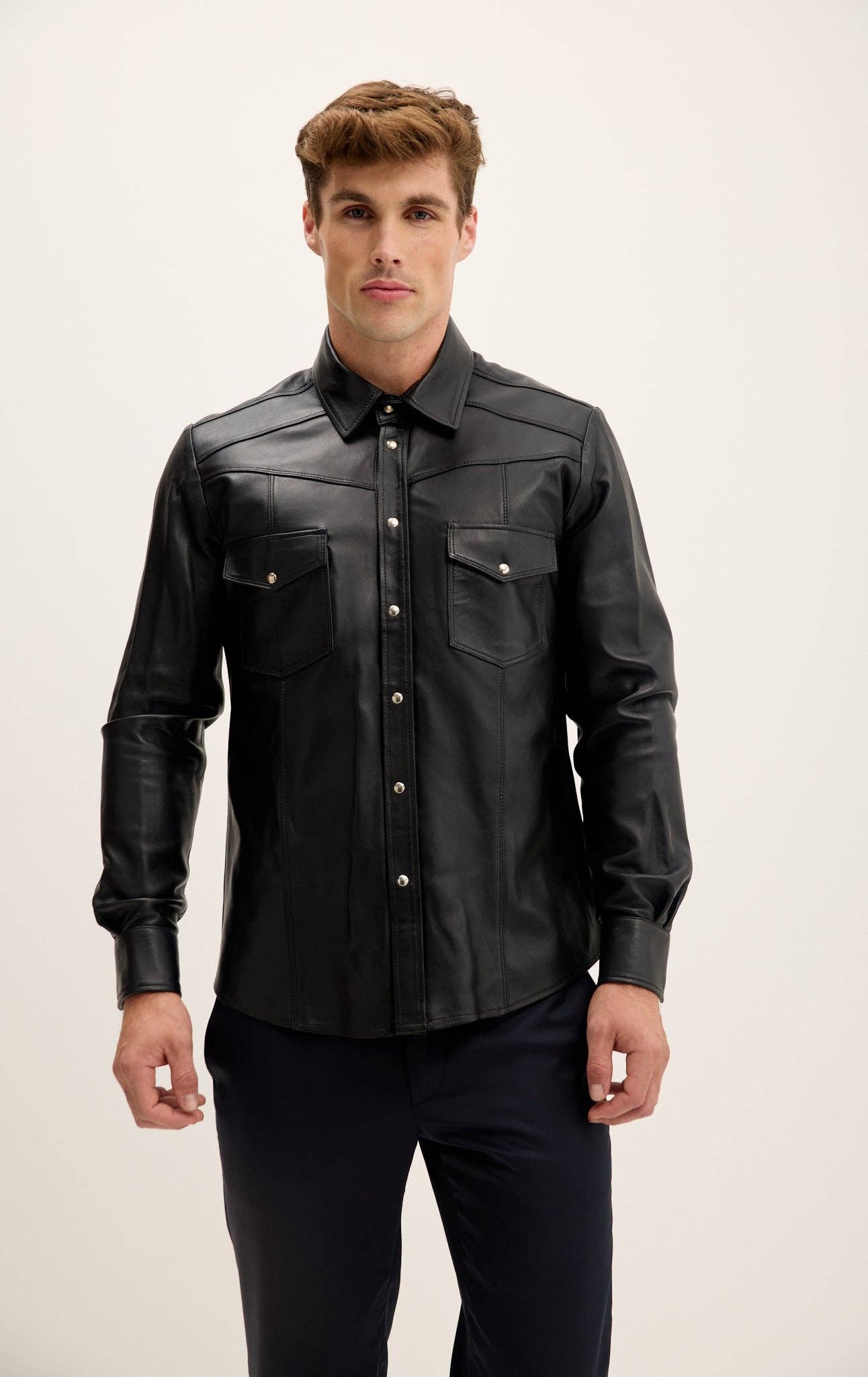PRETO Camisa de Pele de Cordeiro Genuína Masculina - Preto para venda a revendedores na Faire3