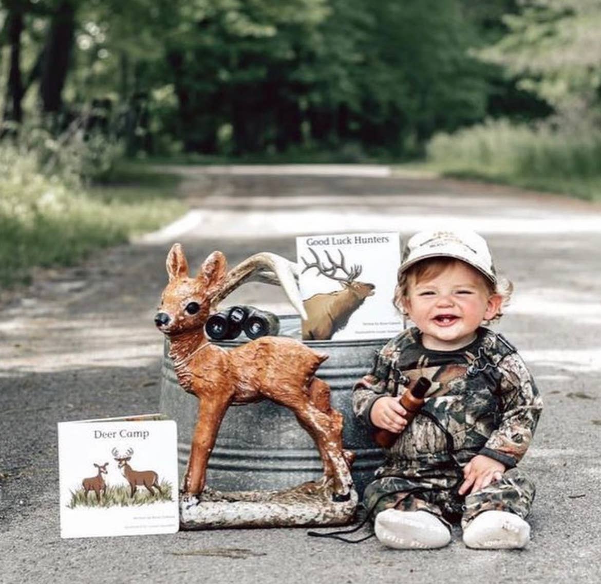 Explore the Outdoors Books - Wholesale Baby & Toddler Book (0-2) - Deer Camp Children's Book2