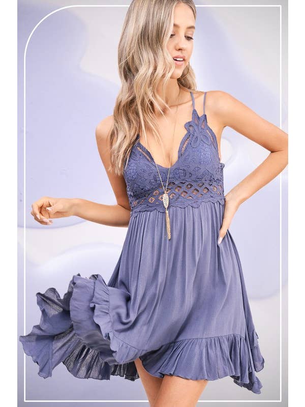 La Miel - Vendita all'ingrosso Vestito - Donna - Abito mini con bralette senza maniche e bordatura in pizzo all’uncinetto HUD908919