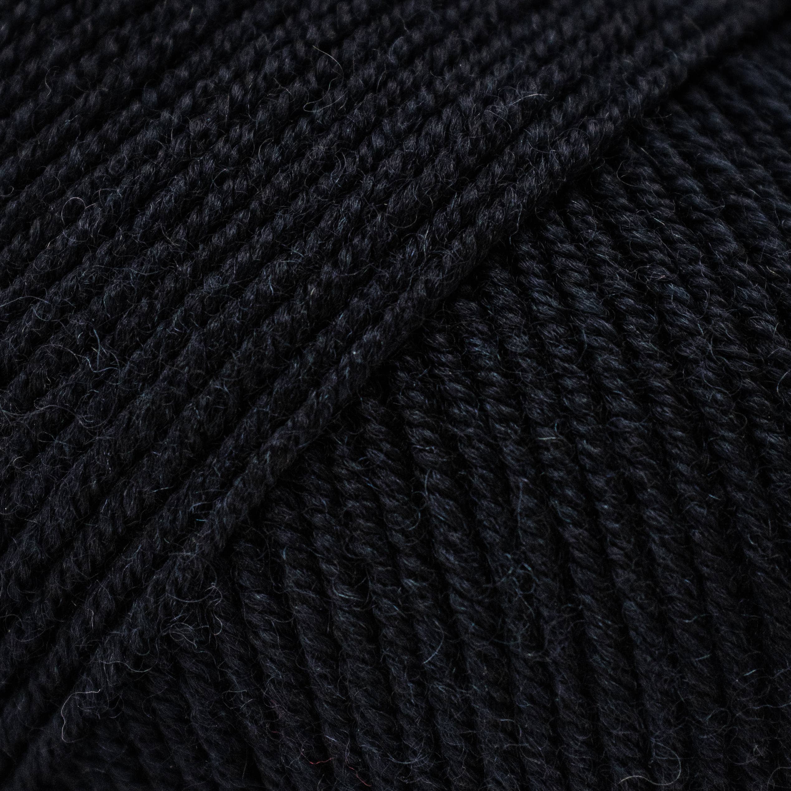 Luca-S – Großhandel Garn – Luca-S Premium Merino - Strick- & Häkelgarn1