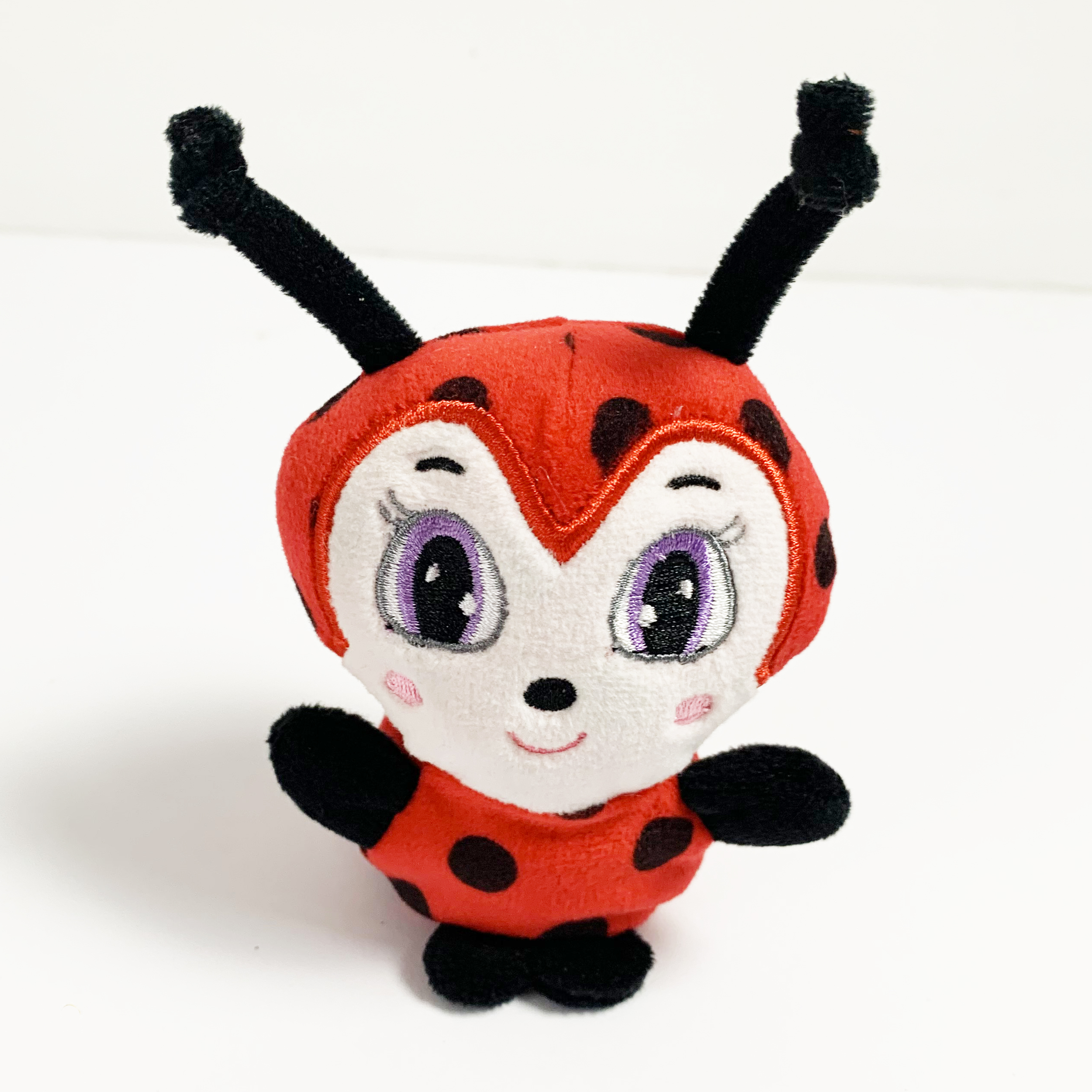 Collection is a passion - Vente Peluche – enfant et bébé - Chiots parfumés - 8 peluches avec maison en présentoir15