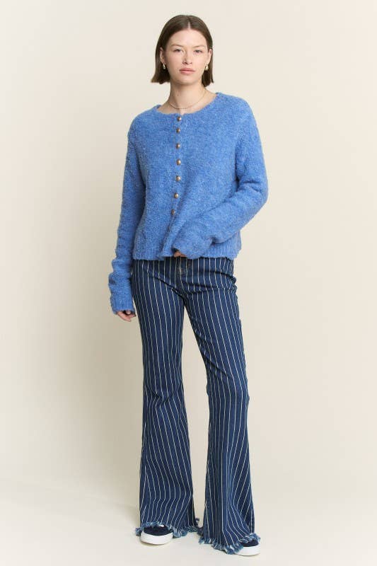 JADE BY JANE - Venta al por mayor Cárdigan - Mujer - CÁRDIGAN DE PUNTO LISO TALLA GRANDE CON BOTONES Y CUELLO REDONDO4