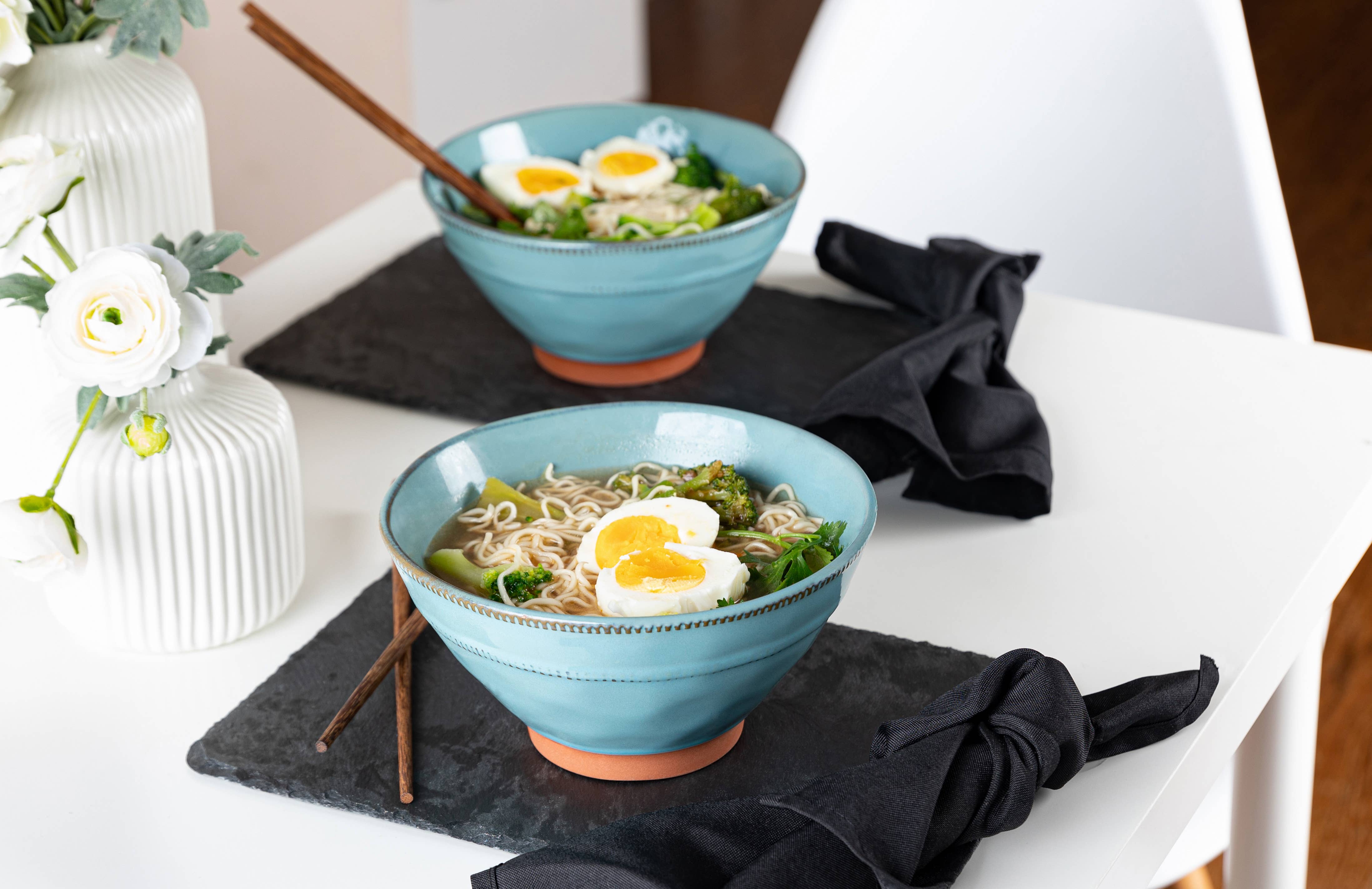 Kook - Wholesale Bowl - Kook Terracotta Ramen Bowls with Chopsticks, 36 oz, Set of 25