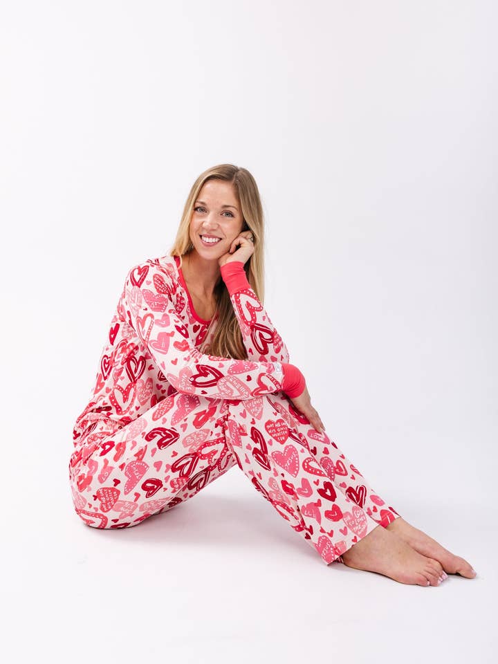 John 3:16 Ensemble de pyjama rose pour femmes en bambou pour la vente par Holy Pals