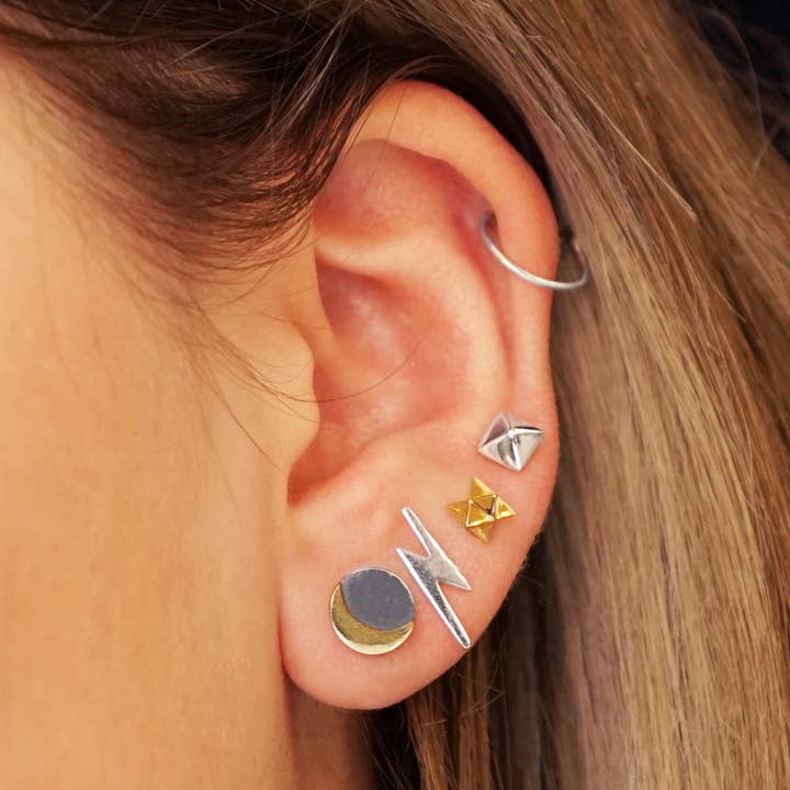 Nina Designs - Wholesale Stud/Post Earrings - Silver or Bronze Lightning Bolt Post Earrings 14x4mm3