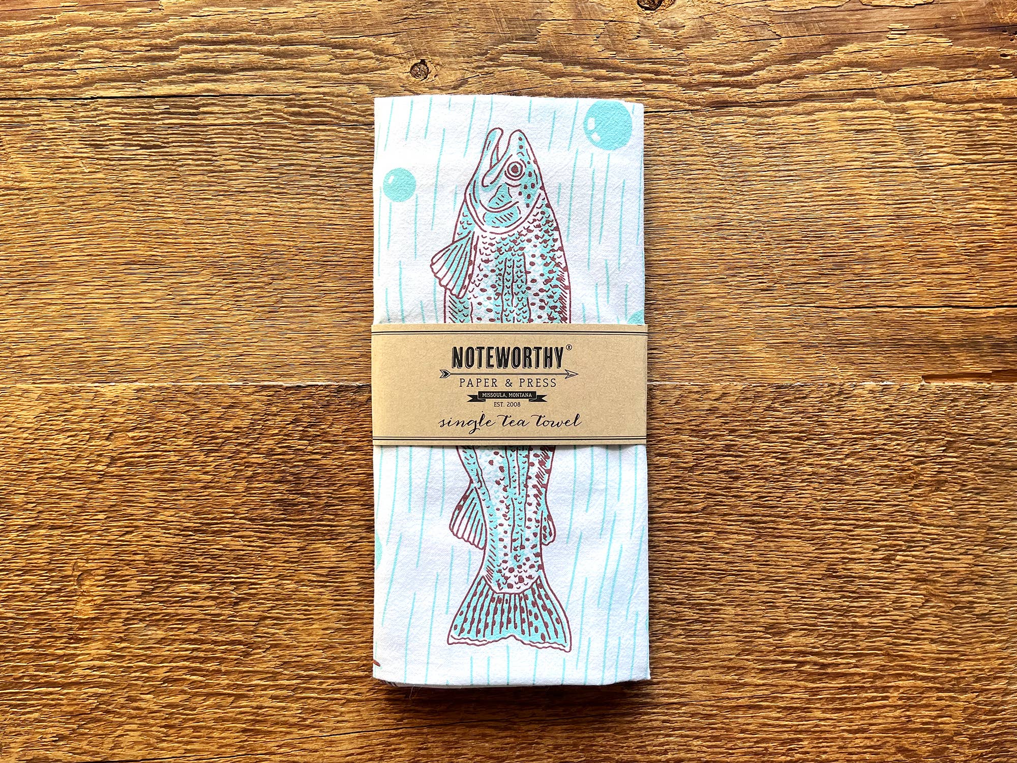 Noteworthy Paper & Press – wholesale Kökshandduk – Öring & flugor kökshandduk1