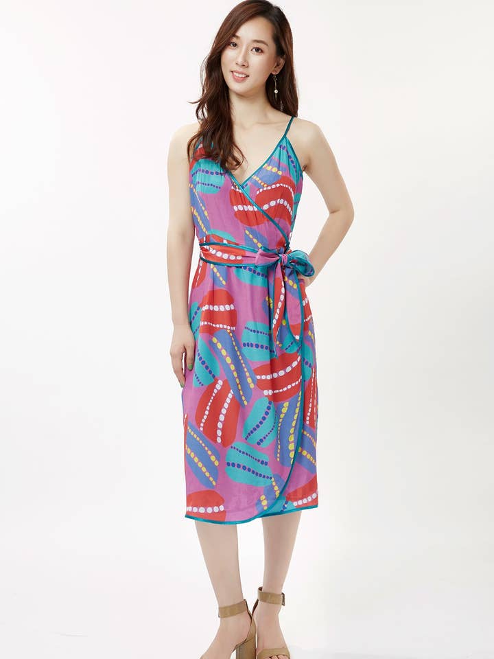 Rosa Anemonen Spaghetti-Wickelkleid für den Großhandel von cukimber